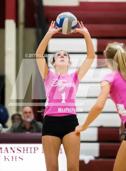 Thumbnail 2 in Cornwall Central @ Kingston photogallery.