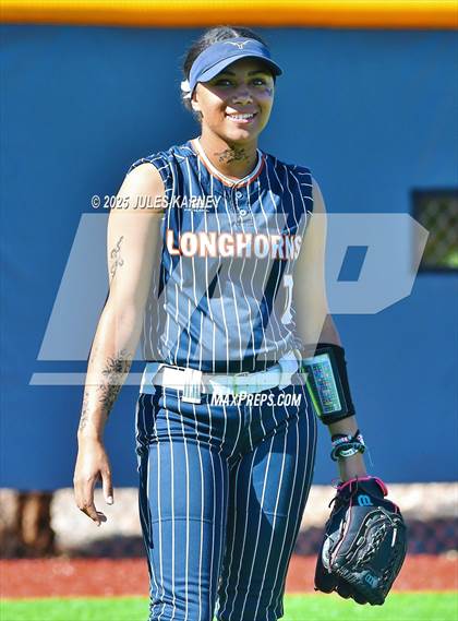 Thumbnail 1 in Legacy vs Spring Valley (NIAA 4A Playoffs) photogallery.