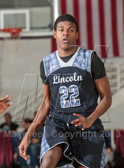 Thumbnail 1 in Lincoln vs. Capital Prep (Spalding Hoophall Classic) photogallery.