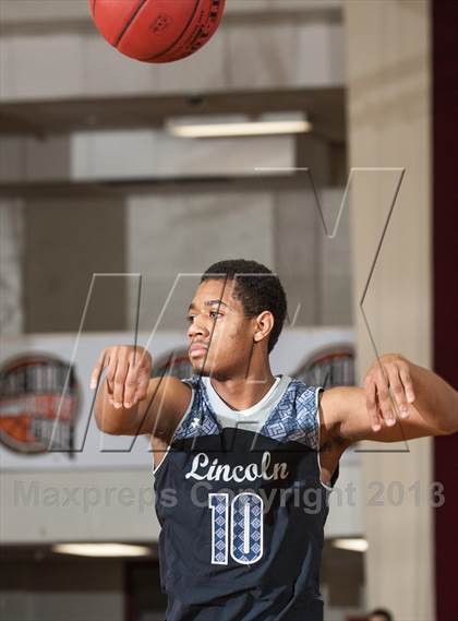 Thumbnail 2 in Lincoln vs. Capital Prep (Spalding Hoophall Classic) photogallery.