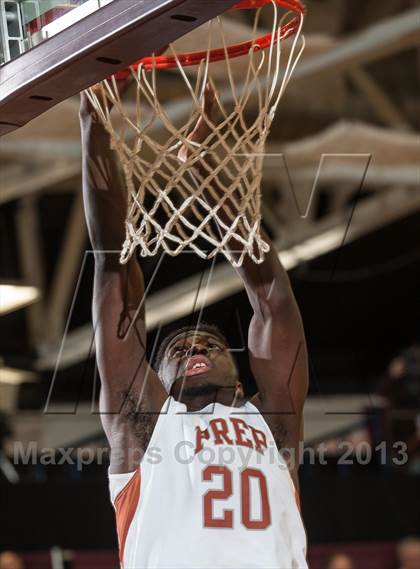 Thumbnail 3 in Lincoln vs. Capital Prep (Spalding Hoophall Classic) photogallery.