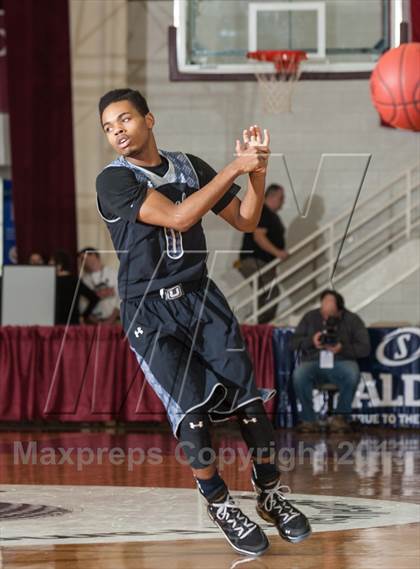 Thumbnail 1 in Lincoln vs. Capital Prep (Spalding Hoophall Classic) photogallery.