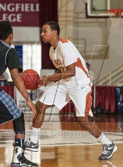 Thumbnail 2 in Lincoln vs. Capital Prep (Spalding Hoophall Classic) photogallery.