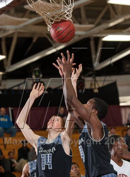 Thumbnail 1 in Lincoln vs. Capital Prep (Spalding Hoophall Classic) photogallery.