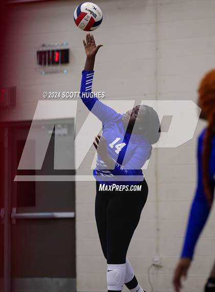 Thumbnail 2 in Antioch @ Overton photogallery.