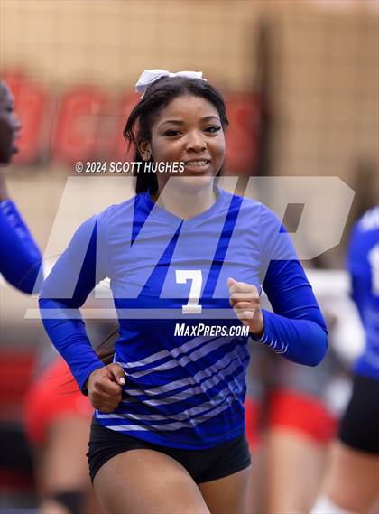 Thumbnail 2 in Antioch @ Overton photogallery.