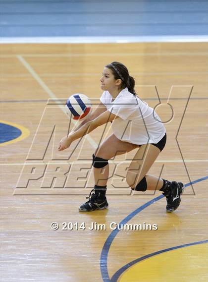 Thumbnail 2 in Willowbrook vs Westmont (Eagle Invite) photogallery.