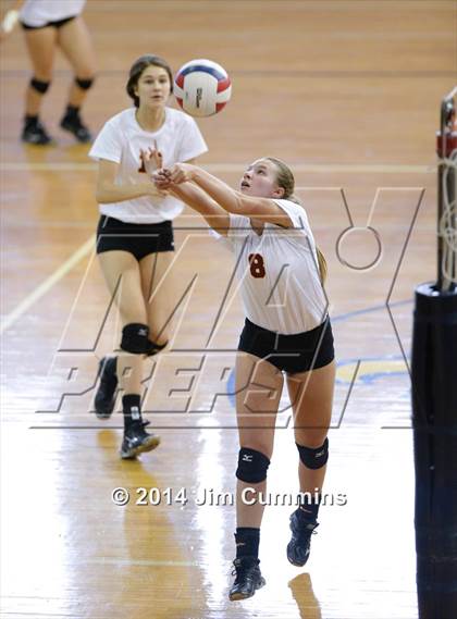 Thumbnail 1 in Willowbrook vs Westmont (Eagle Invite) photogallery.