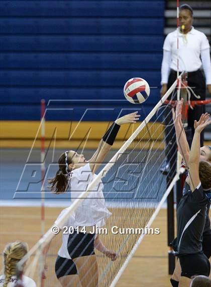 Thumbnail 1 in Willowbrook vs Westmont (Eagle Invite) photogallery.