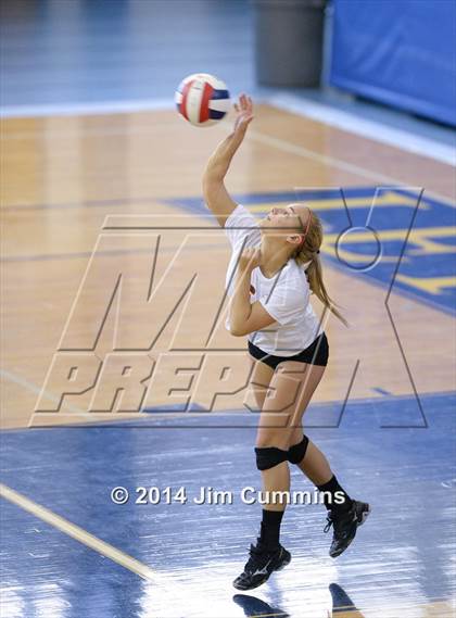 Thumbnail 1 in Willowbrook vs Westmont (Eagle Invite) photogallery.