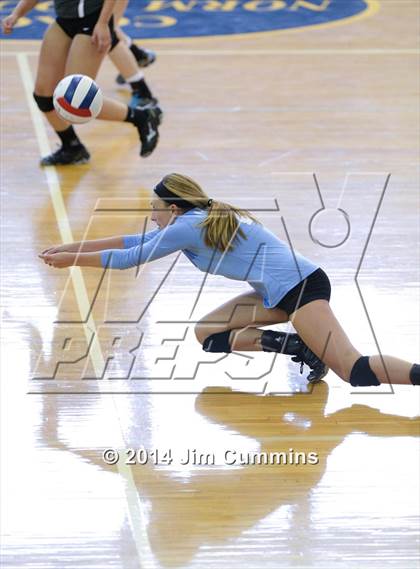 Thumbnail 1 in Willowbrook vs Westmont (Eagle Invite) photogallery.