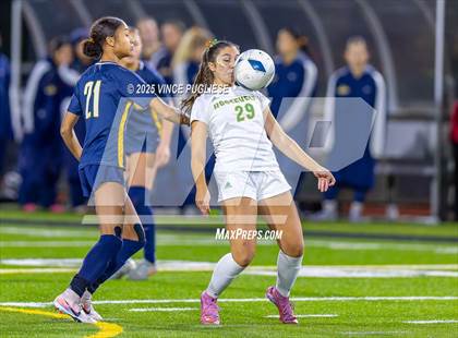 Thumbnail 3 in Roosevelt @ Bellevue (WIAA State 3A Semi Final) photogallery.