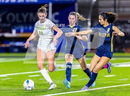 Thumbnail 1 in Roosevelt @ Bellevue (WIAA State 3A Semi Final) photogallery.