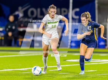 Thumbnail 3 in Roosevelt @ Bellevue (WIAA State 3A Semi Final) photogallery.