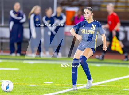 Thumbnail 3 in Roosevelt @ Bellevue (WIAA State 3A Semi Final) photogallery.