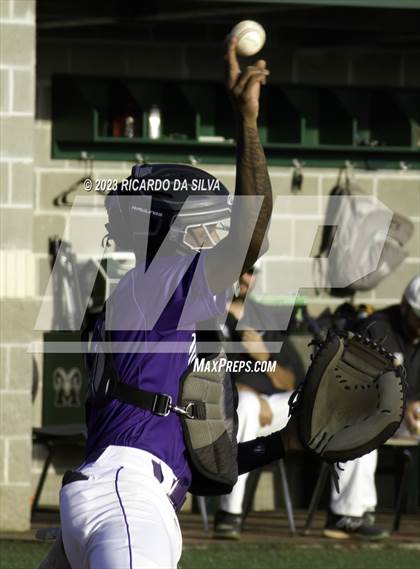 Thumbnail 3 in Mayde Creek vs Morton Ranch photogallery.