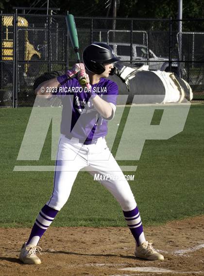 Thumbnail 2 in Mayde Creek vs Morton Ranch photogallery.