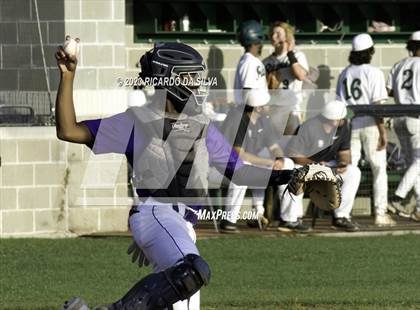 Thumbnail 3 in Mayde Creek vs Morton Ranch photogallery.