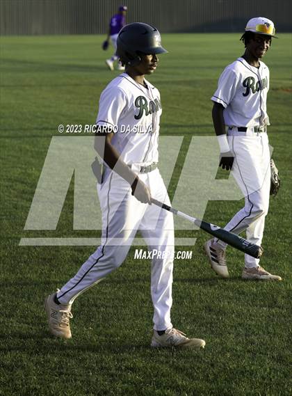Thumbnail 3 in Mayde Creek vs Morton Ranch photogallery.