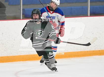 Thumbnail 1 in Guilford @ West Haven/SHA photogallery.
