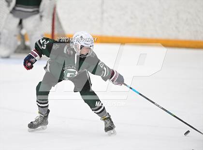 Thumbnail 3 in Guilford @ West Haven/SHA photogallery.