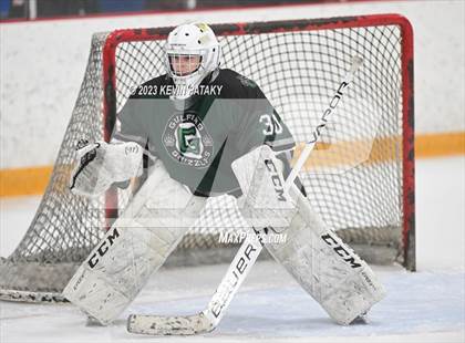 Thumbnail 2 in Guilford @ West Haven/SHA photogallery.