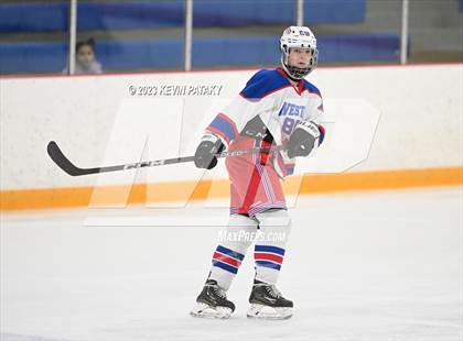 Thumbnail 1 in Guilford @ West Haven/SHA photogallery.