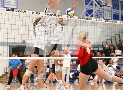 Thumbnail 1 in Orange Lutheran vs. JSerra Catholic (CIF-SS D2 Final) photogallery.