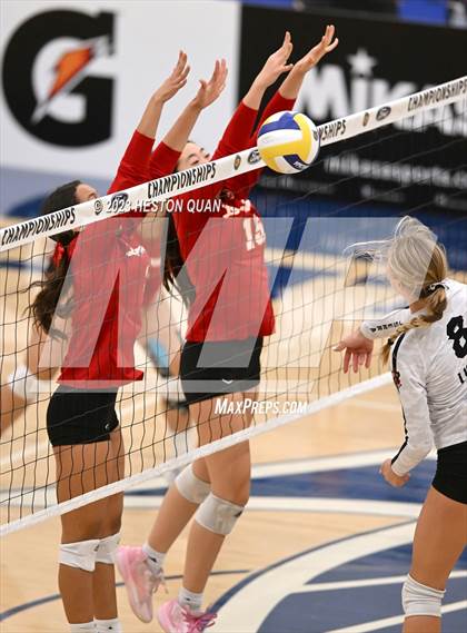 Thumbnail 1 in Orange Lutheran vs. JSerra Catholic (CIF-SS D2 Final) photogallery.