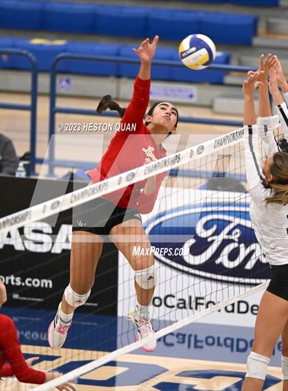 Thumbnail 1 in Orange Lutheran vs. JSerra Catholic (CIF-SS D2 Final) photogallery.