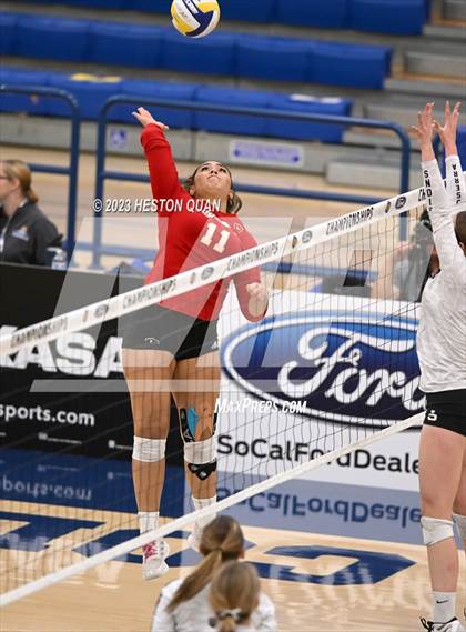 Thumbnail 2 in Orange Lutheran vs. JSerra Catholic (CIF-SS D2 Final) photogallery.