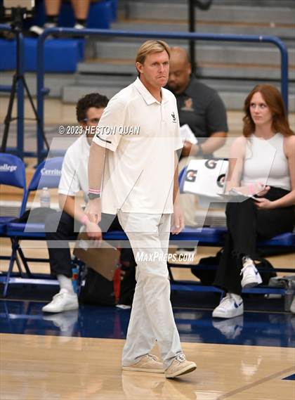 Thumbnail 2 in Orange Lutheran vs. JSerra Catholic (CIF-SS D2 Final) photogallery.