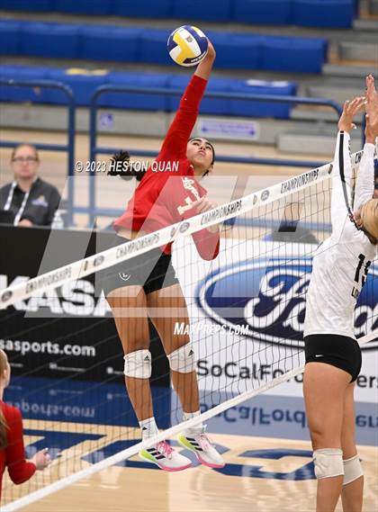 Thumbnail 2 in Orange Lutheran vs. JSerra Catholic (CIF-SS D2 Final) photogallery.
