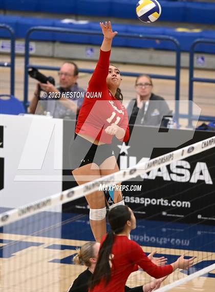 Thumbnail 3 in Orange Lutheran vs. JSerra Catholic (CIF-SS D2 Final) photogallery.