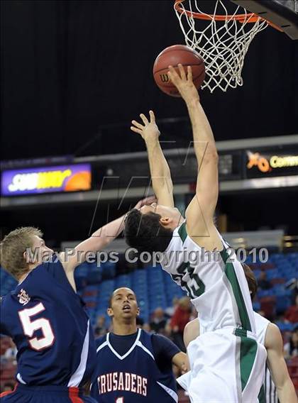 Thumbnail 3 in Modesto Christian vs. Colfax (CIF SJS D4 Final) photogallery.