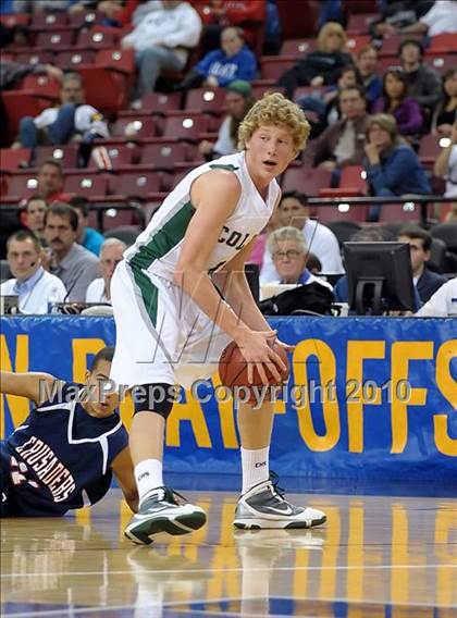 Thumbnail 1 in Modesto Christian vs. Colfax (CIF SJS D4 Final) photogallery.