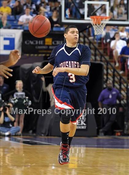 Thumbnail 2 in Modesto Christian vs. Colfax (CIF SJS D4 Final) photogallery.