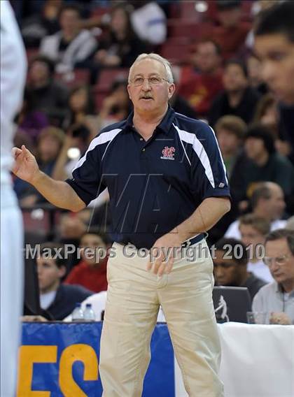 Thumbnail 3 in Modesto Christian vs. Colfax (CIF SJS D4 Final) photogallery.