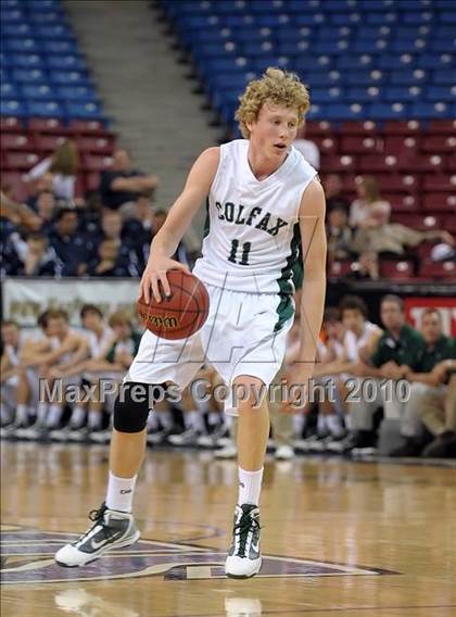 Thumbnail 3 in Modesto Christian vs. Colfax (CIF SJS D4 Final) photogallery.