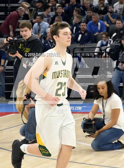 Thumbnail 2 in Santa Clarita Christian vs. Argonaut (CIF State D5 Final) photogallery.