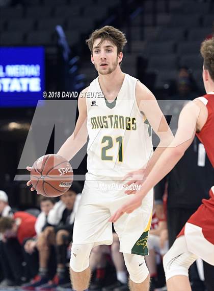 Thumbnail 3 in Santa Clarita Christian vs. Argonaut (CIF State D5 Final) photogallery.