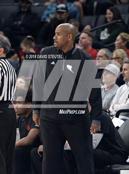 Thumbnail 3 in Santa Clarita Christian vs. Argonaut (CIF State D5 Final) photogallery.