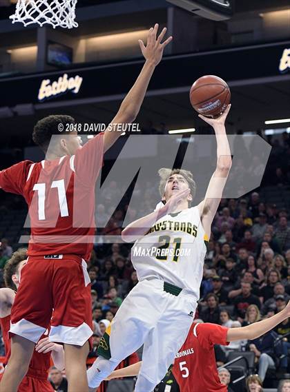 Thumbnail 2 in Santa Clarita Christian vs. Argonaut (CIF State D5 Final) photogallery.