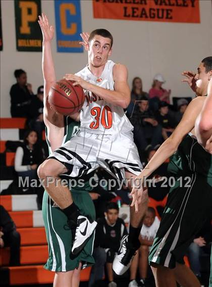 Thumbnail 2 in Colfax @ Foothill photogallery.