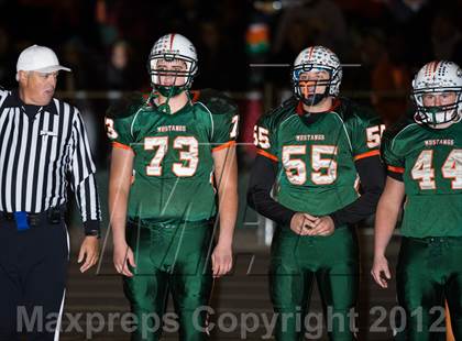 Thumbnail 2 in Thomasville vs. East Lincoln (NCHSAA 2A Playoffs) photogallery.