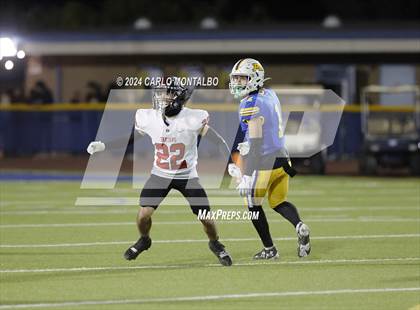 Thumbnail 1 in Glendora vs Agoura (CIF SS Division 6 Round 1) photogallery.