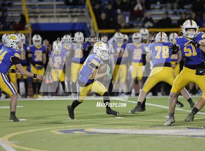 Thumbnail 3 in Glendora vs Agoura (CIF SS Division 6 Round 1) photogallery.