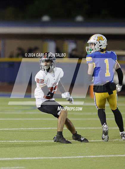 Thumbnail 3 in Glendora vs Agoura (CIF SS Division 6 Round 1) photogallery.