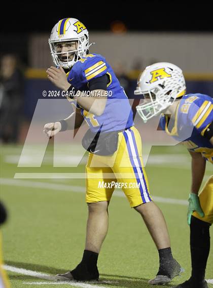 Thumbnail 2 in Glendora vs Agoura (CIF SS Division 6 Round 1) photogallery.