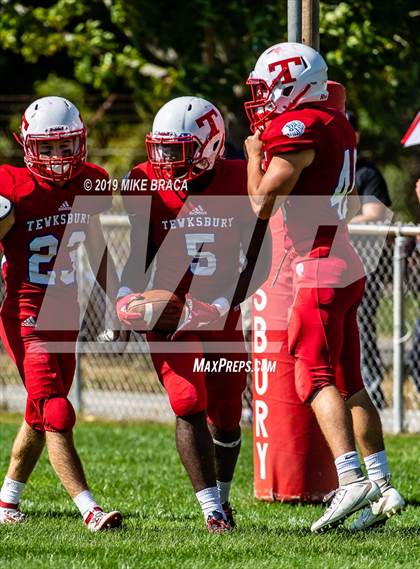 Thumbnail 3 in Boston College High @ Tewksbury Memorial photogallery.